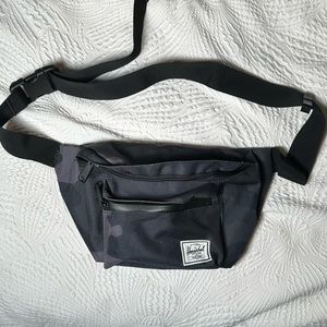 Herschel Fanny pack